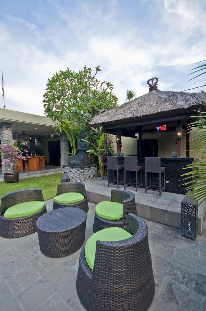 Villa Mahkota Seminyak Esterno foto
