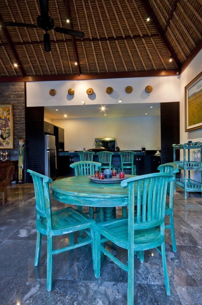 Villa Mahkota Seminyak Esterno foto